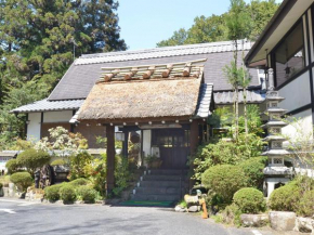 Гостиница Akame Onsen Yamanoyu Yumoto Akame Sansuien  Набари